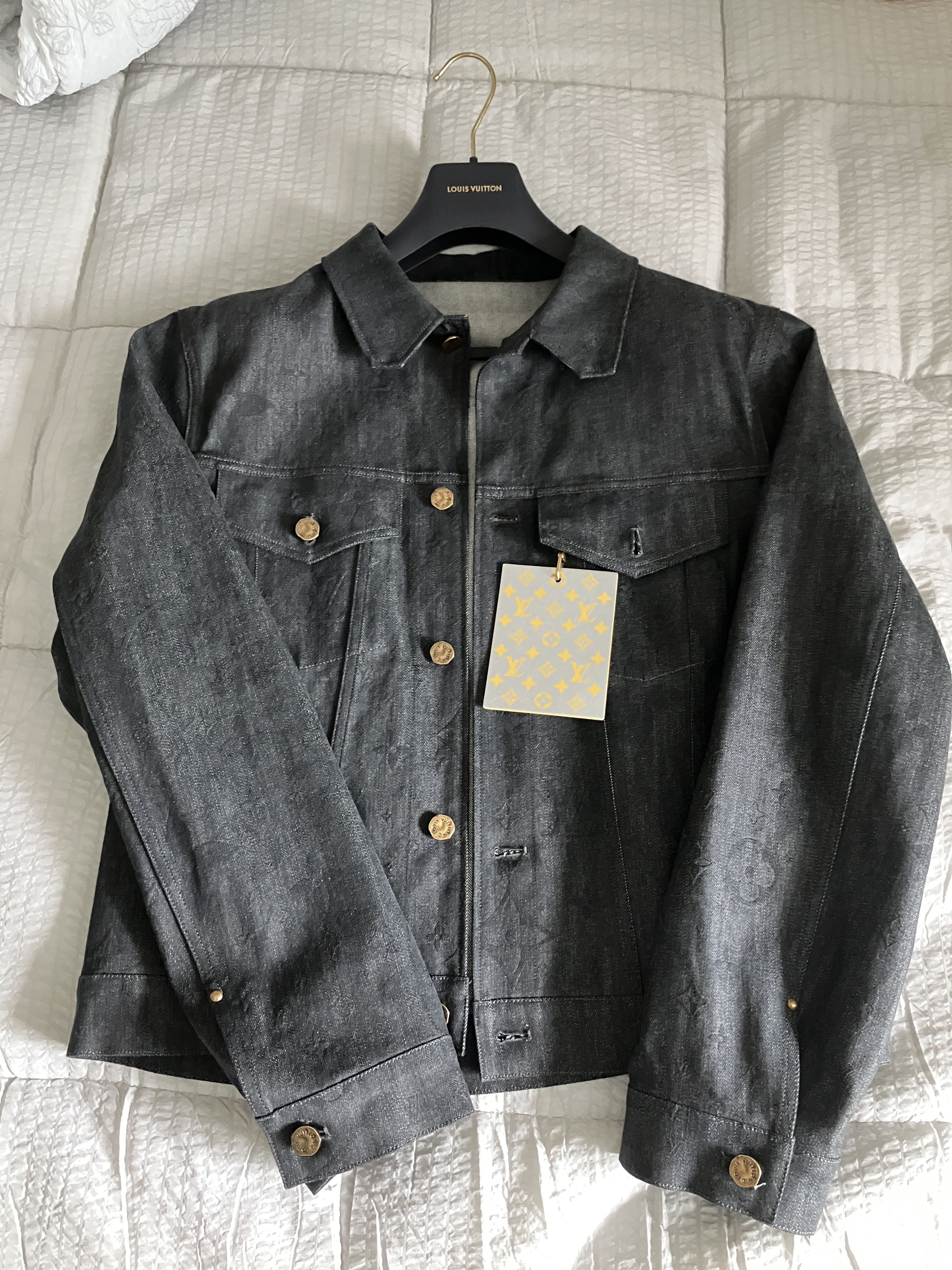 Louis Vuitton Dna denim jacket (1A5D8N)