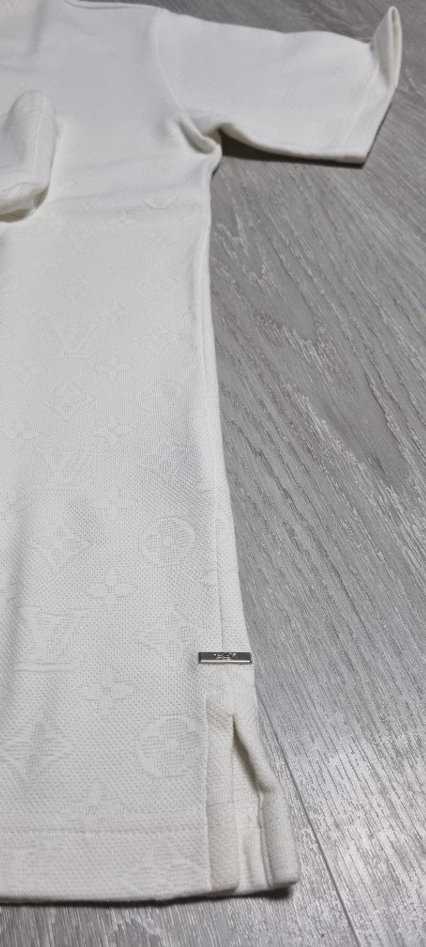 Louis Vuitton 1A5VI2 Signature 3D Pocket Monogram T-Shirt , White, XXL