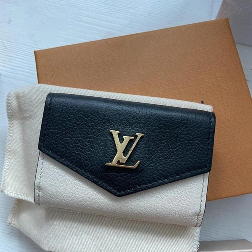 Shop Louis Vuitton LOCKME Lockmini Wallet (M69340) by Ravie