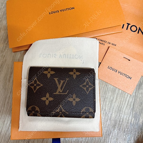 Louis Vuitton Envelope Business Card Holder (N63338, M63801) in