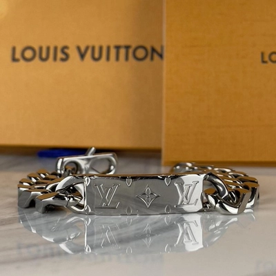 Louis Vuitton MONOGRAM Monogram Chain Bracelet (M00270, M00855) in 2023